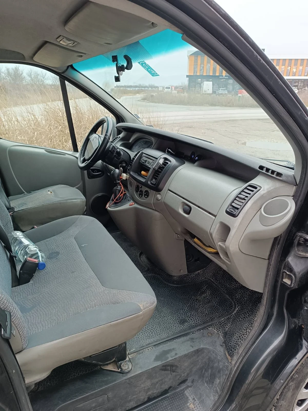 Renault Trafic, снимка 5 - Бусове и автобуси - 54703242