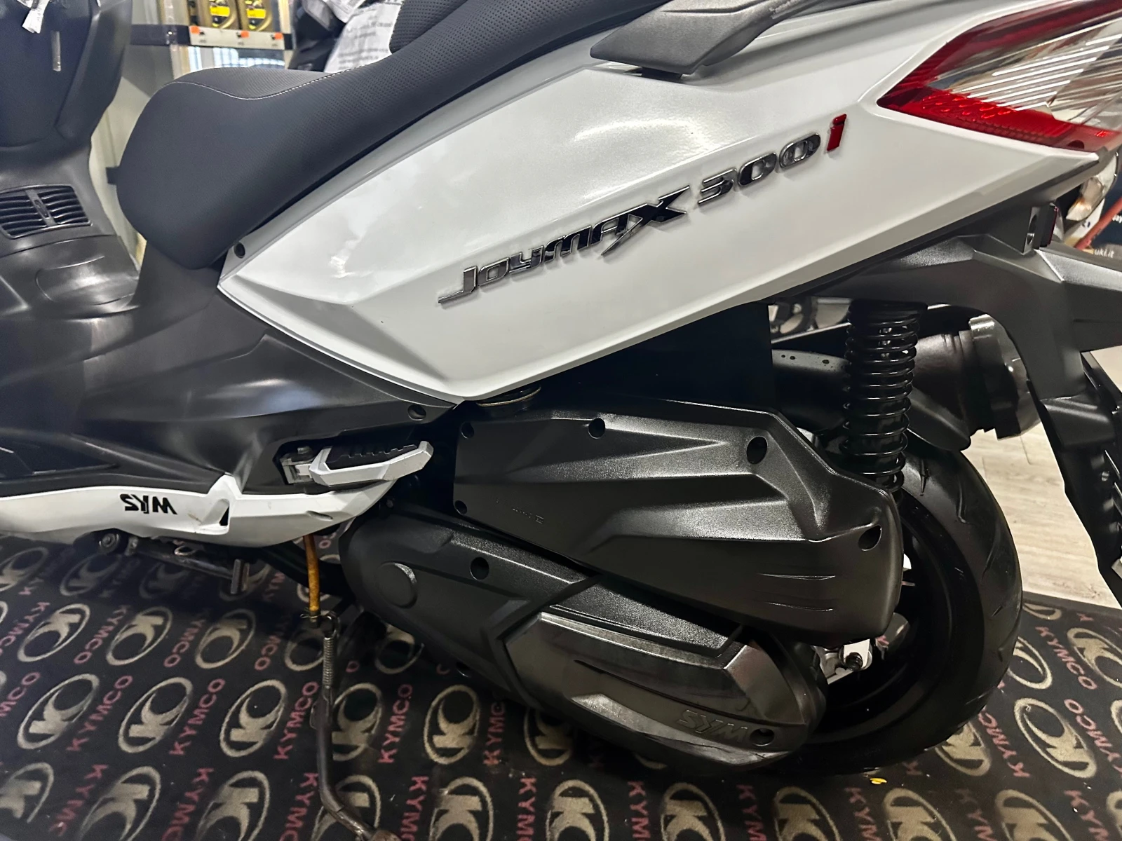 Sym GTS Joymax 300i - изображение 9