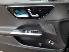 Mercedes-Benz C 63 AMG, снимка 8