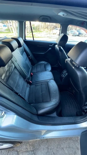 Skoda Octavia 2.0 I FSI, снимка 10