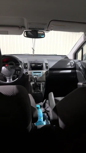 Toyota Corolla verso, снимка 7