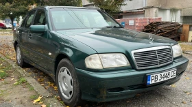 Mercedes-Benz C 180, снимка 2