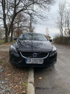 Volvo V40 T2 - изображение 1