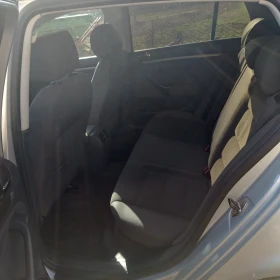 VW Golf 5 - 2400 € / 4693.99 лв. - 99197931 9