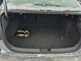 VW Jetta * EXECLINE * CARFAX * ЦЕНА ДО БГ, снимка 13