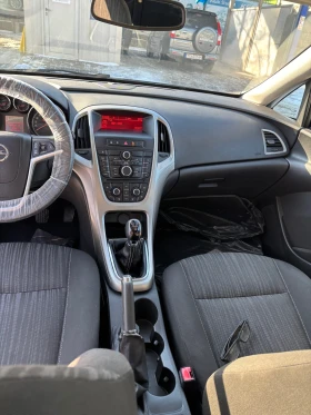 Opel Astra - 2600 € / 5085.16 лв. - 40167879 11
