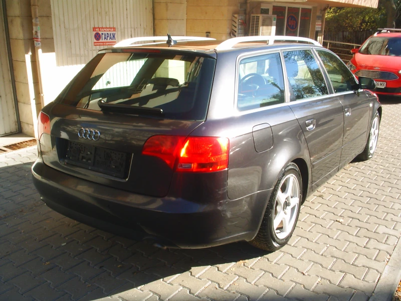 Audi A4 2.0TDI 4x4 140k.c., снимка 4 - Автомобили и джипове - 47902704