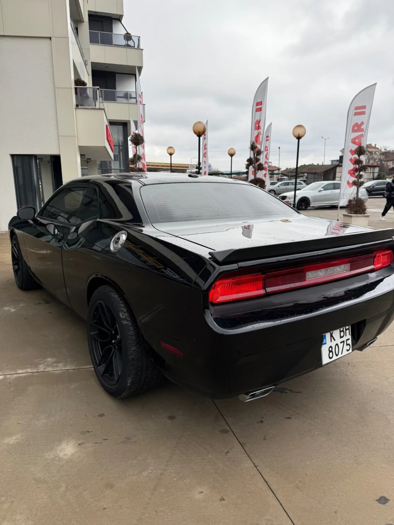 Dodge Challenger ГОТОВ ЛИЗИНГ/ОБСЛУЖЕН, снимка 4 - Автомобили и джипове - 48208182