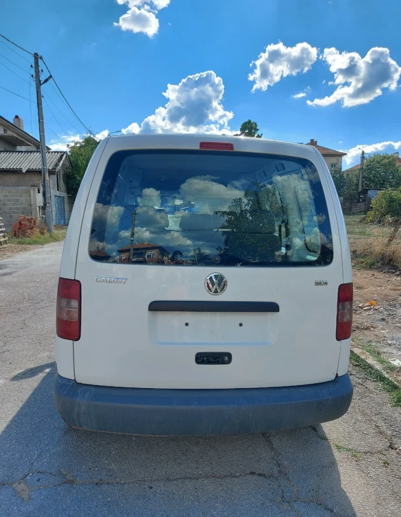 VW Caddy, снимка 8 - Автомобили и джипове - 48814027