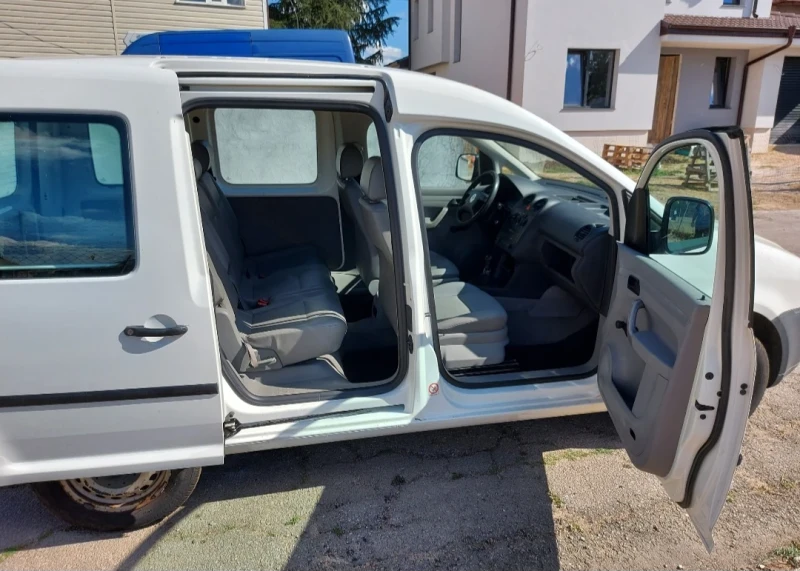 VW Caddy, снимка 3 - Автомобили и джипове - 48814027