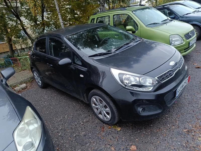 Kia Rio, снимка 10 - Автомобили и джипове - 48879548