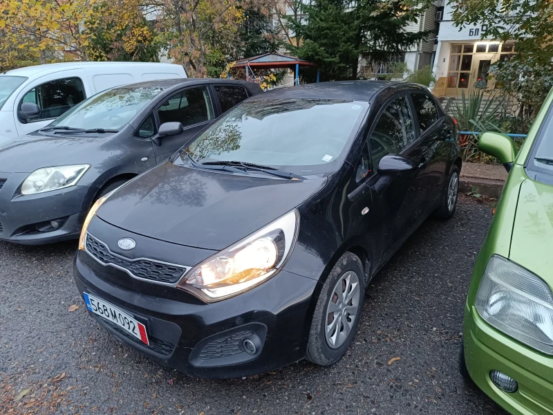 Kia Rio, снимка 3 - Автомобили и джипове - 48879548