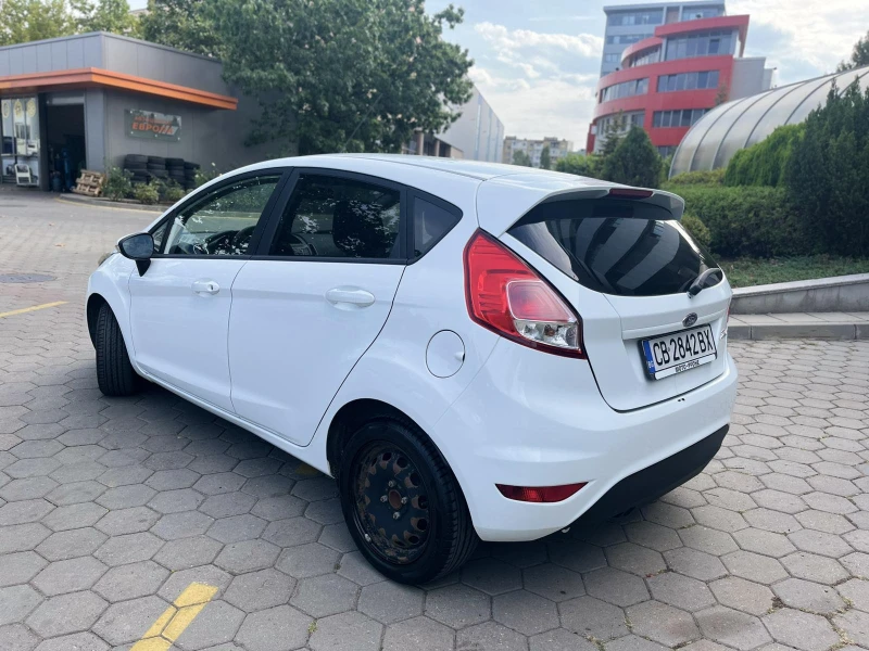Ford Fiesta, снимка 3 - Автомобили и джипове - 51669836