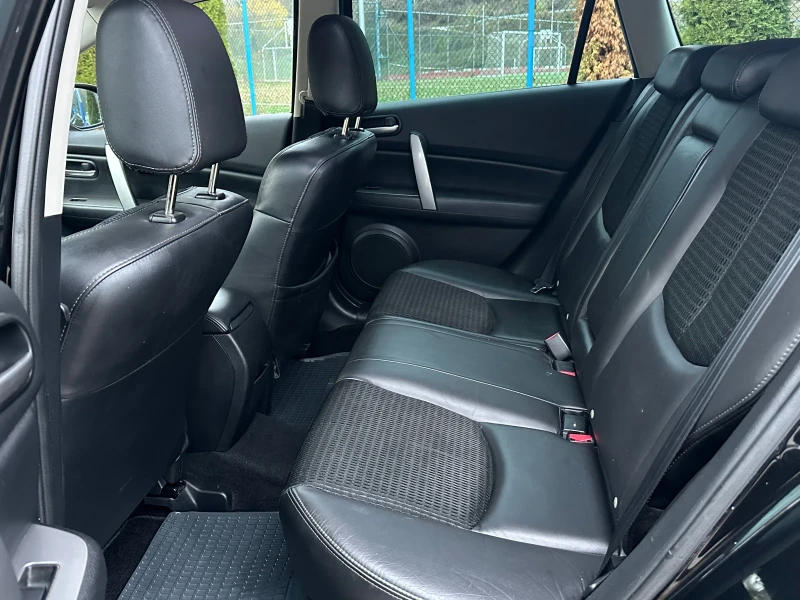 Mazda 6 Много Запазен!, снимка 13 - Автомобили и джипове - 52430139
