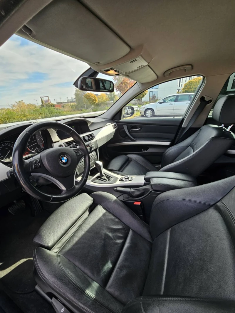 BMW 330 E91, снимка 5 - Автомобили и джипове - 52795604