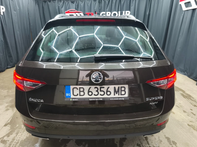 Skoda Superb L&K 2.0TFSI Automatic 4x4 , снимка 5 - Автомобили и джипове - 53004486