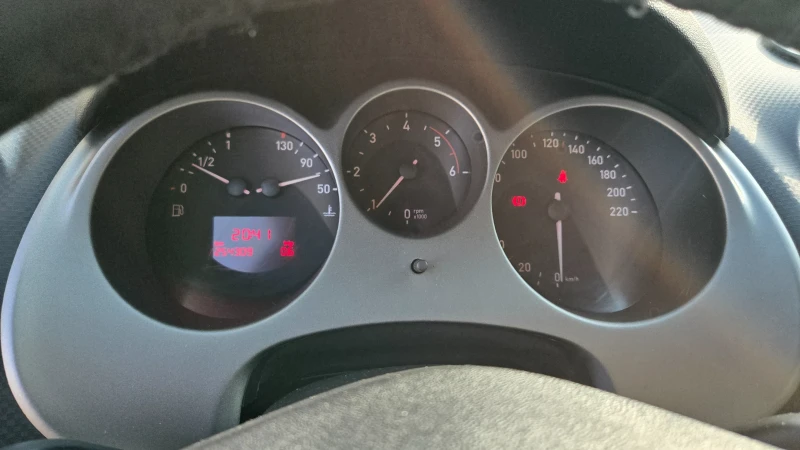 Seat Altea 1.9tdi, снимка 12 - Автомобили и джипове - 53131240