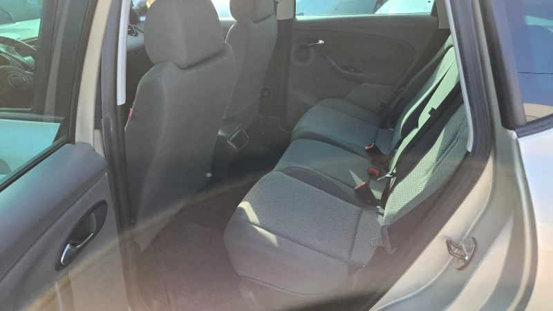 Seat Altea 1.9tdi, снимка 10 - Автомобили и джипове - 53131240