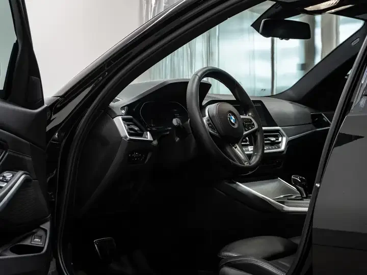 BMW 330 330i xDrive - Крайна цена до България!, снимка 14 - Автомобили и джипове - 54890892
