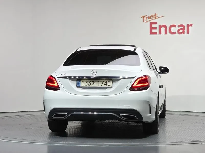 Mercedes-Benz C 200 AMG LINE, снимка 4 - Автомобили и джипове - 55007568