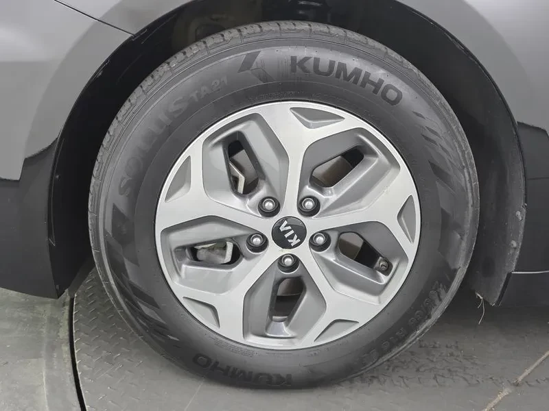 Kia K5 Hybrid 2Nd Generation Noblesse, снимка 5 - Автомобили и джипове - 55278349