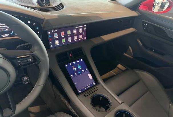 Porsche Taycan 4S = Sport Chrono = Гаранция, снимка 10 - Автомобили и джипове - 55640300