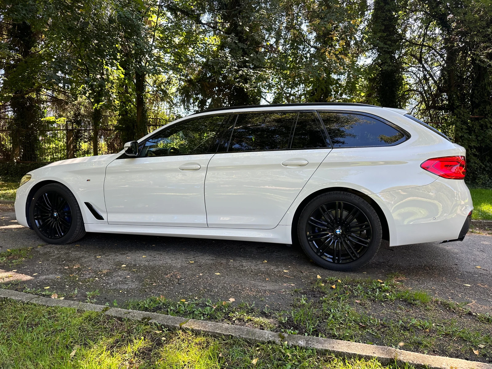 BMW 530 D* M paket* Germany* 360cam* Keyless* LED* HUD*  - изображение 7