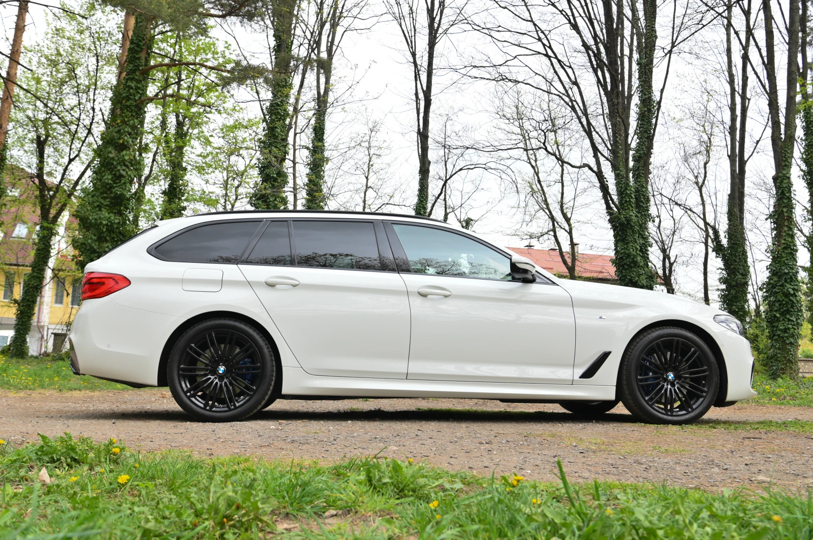 BMW 530 D* M paket* Germany* 360cam* Keyless* LED* HUD*  - изображение 4