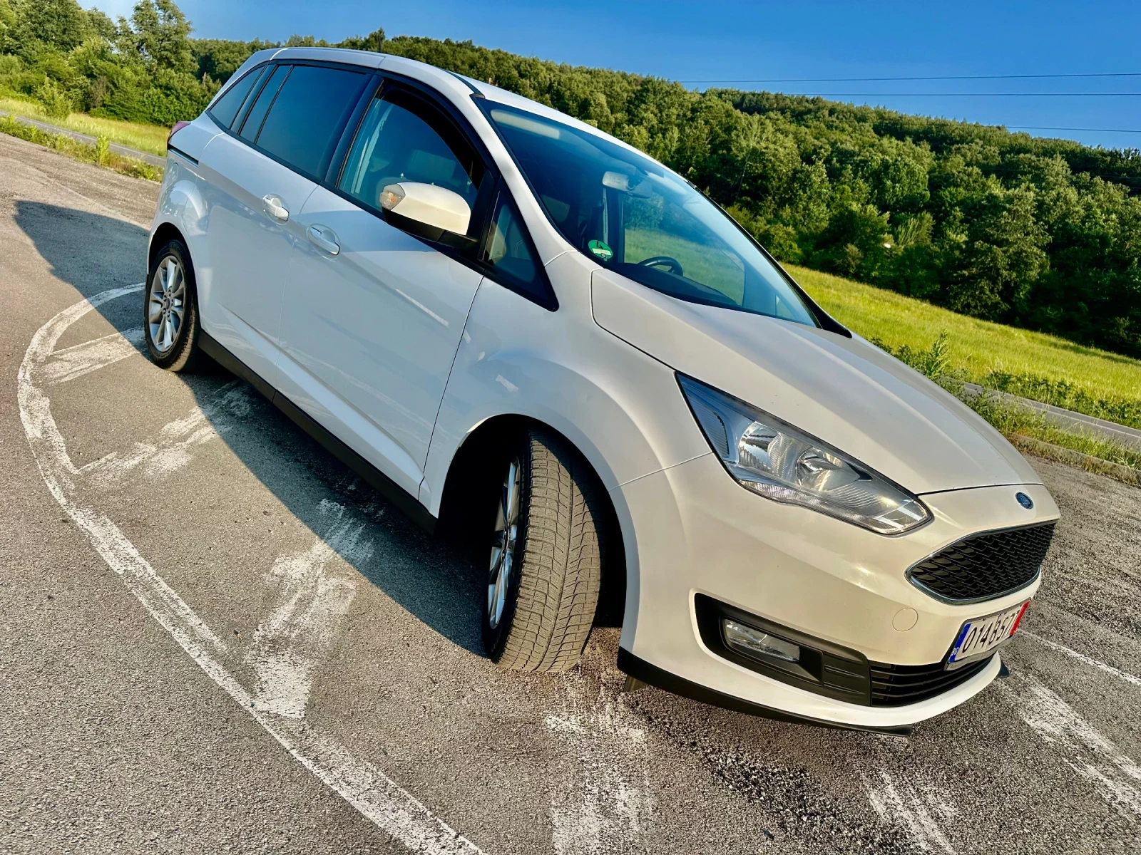 Ford C-max 1.5TDCI* REALNI KM*  - изображение 3