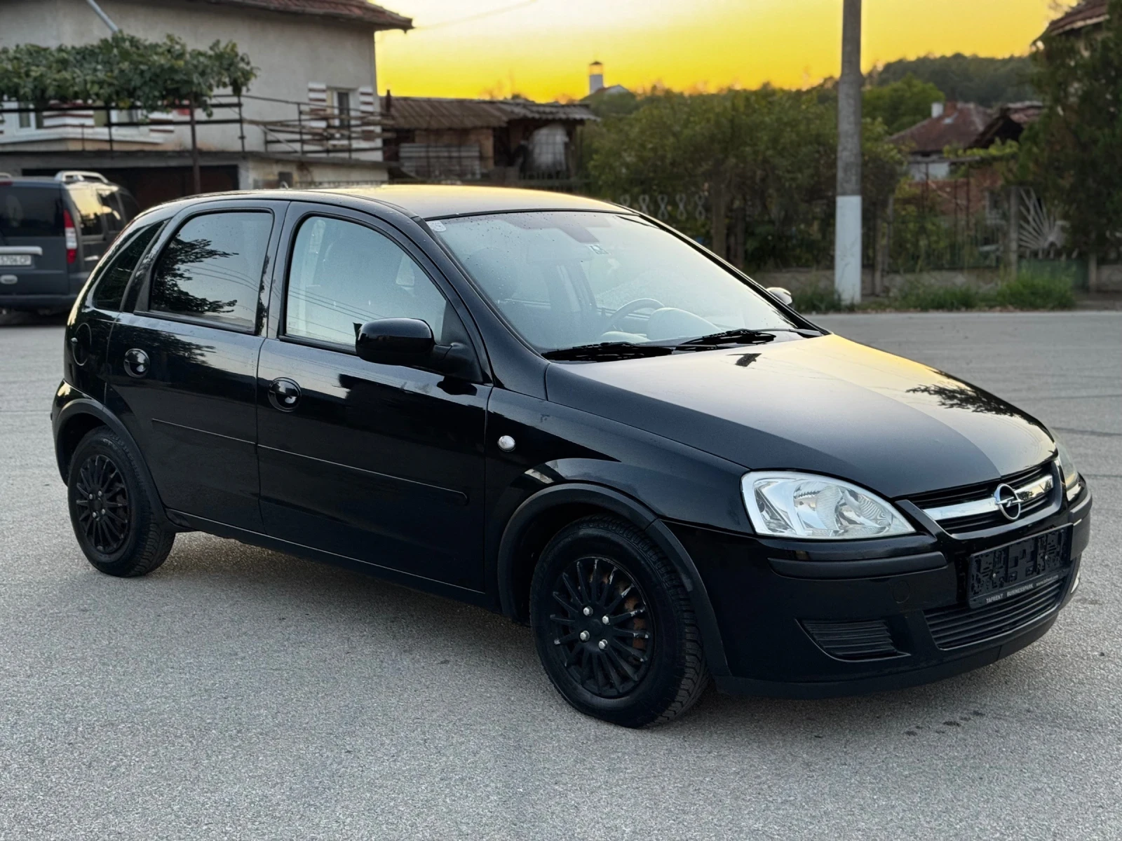 Opel Corsa 1.2I 16v - изображение 6