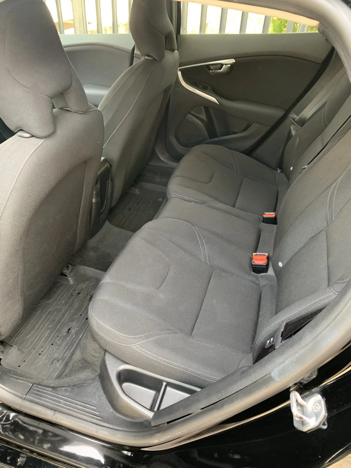 Volvo V40 T2 | Mobile.bg   14