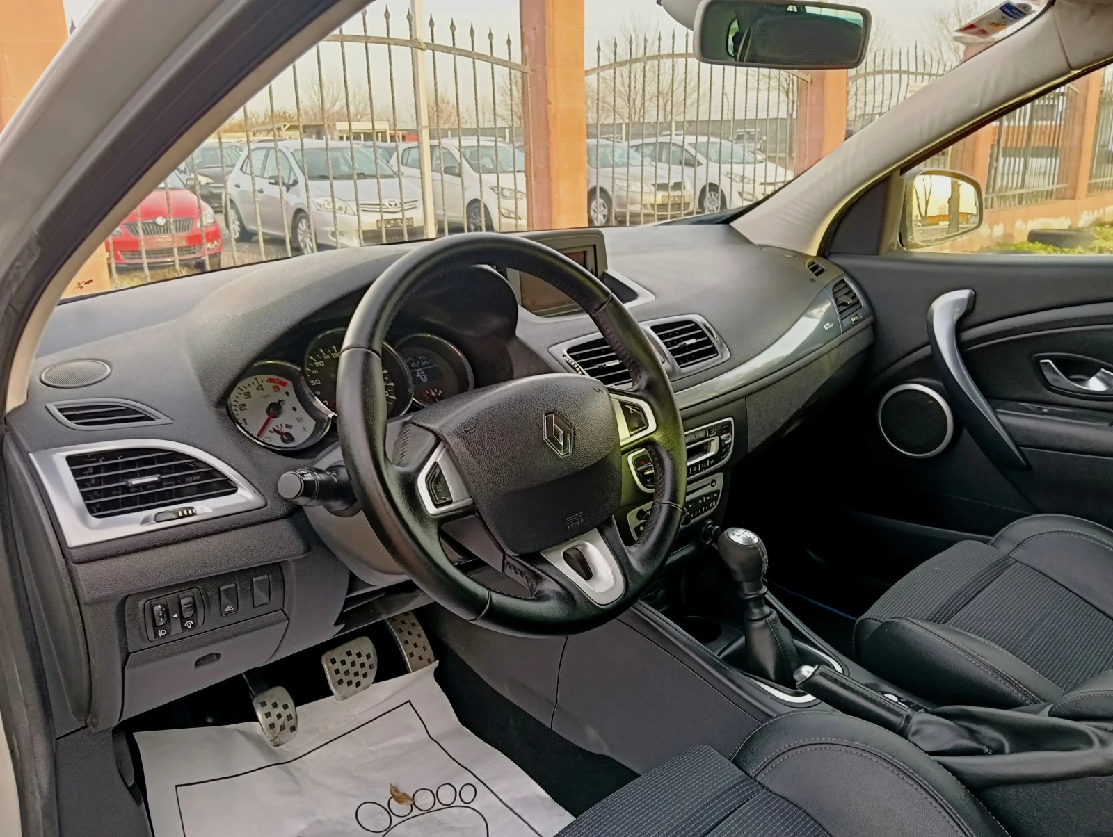 Renault Megane 1.5DCI GT-Line - изображение 8