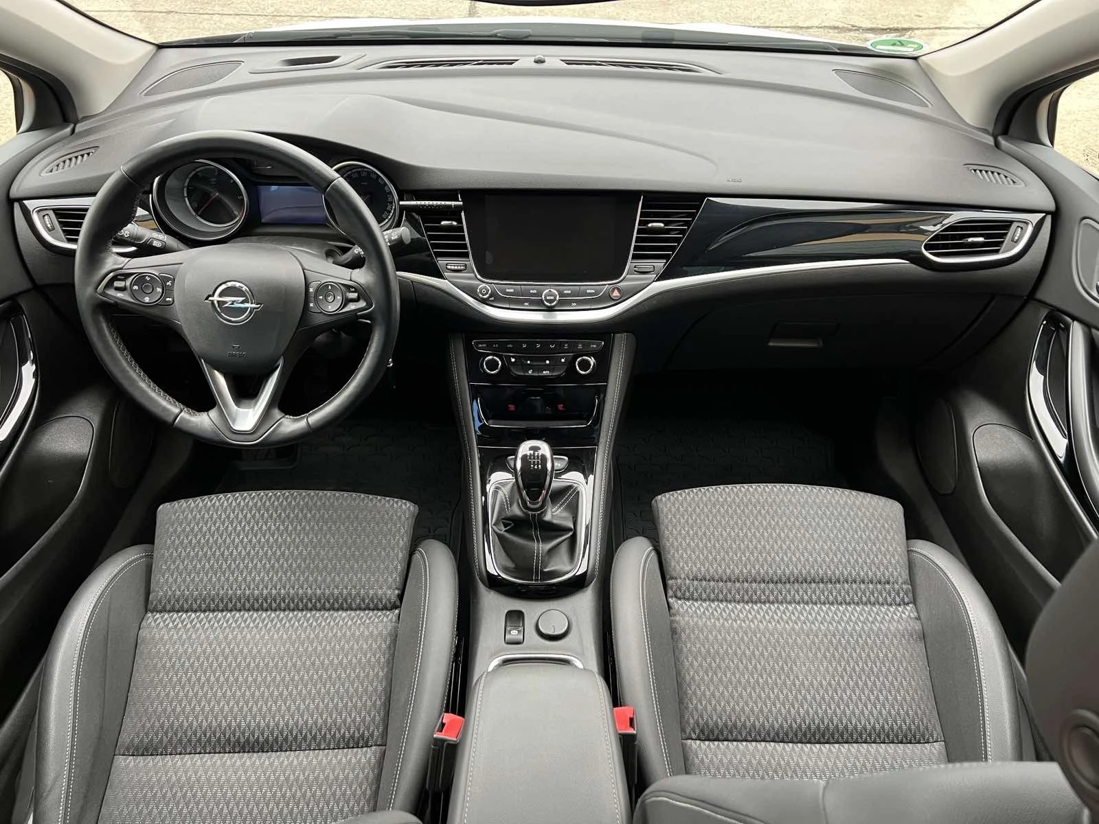 Opel Astra 1.6CDTI/136��/Line assistant/Carplay/���������/ | Mobile.bg � ����������� 11