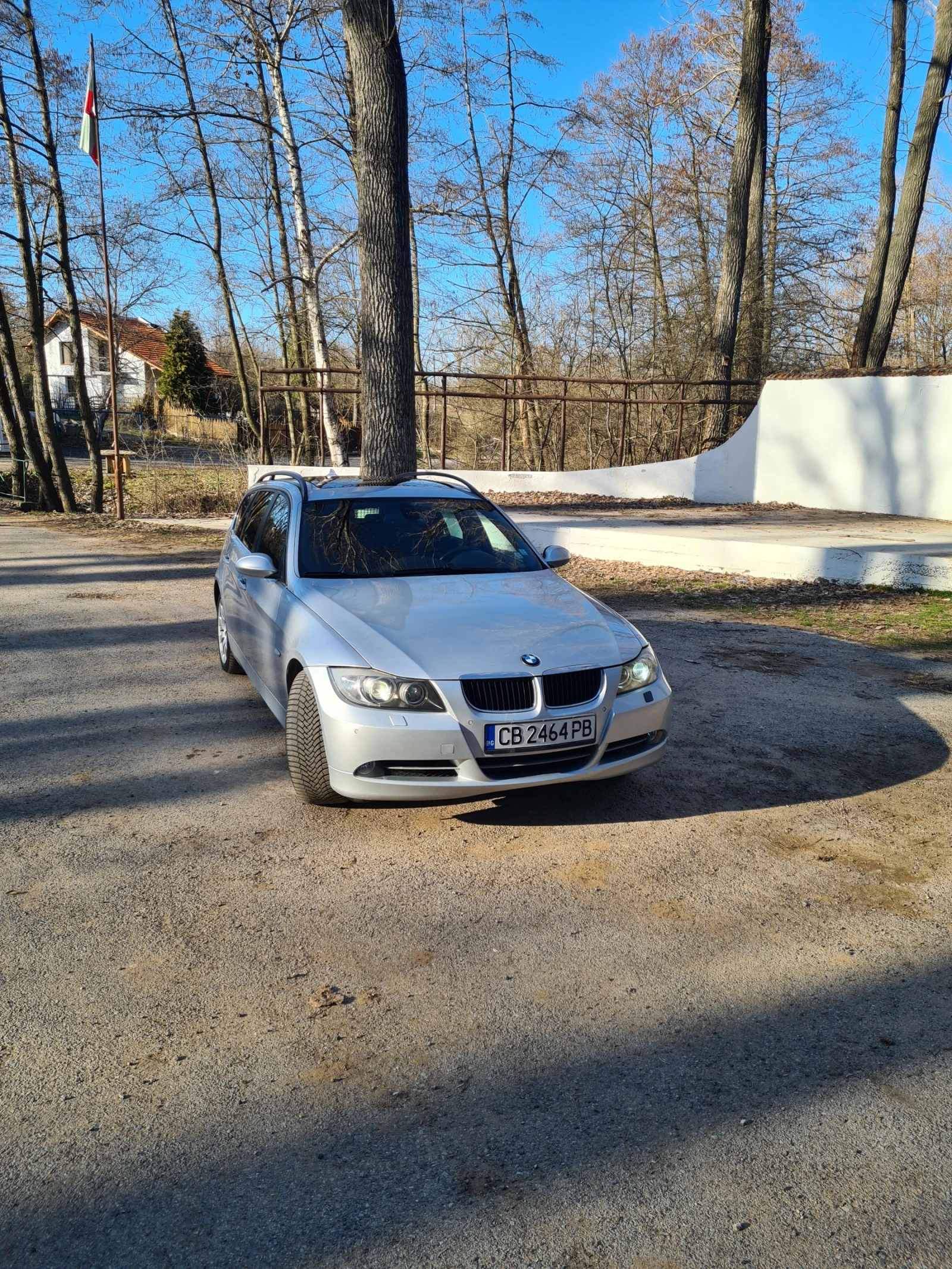 BMW 330 330xd xDrive, снимка 2 - Автомобили и джипове - 53801679