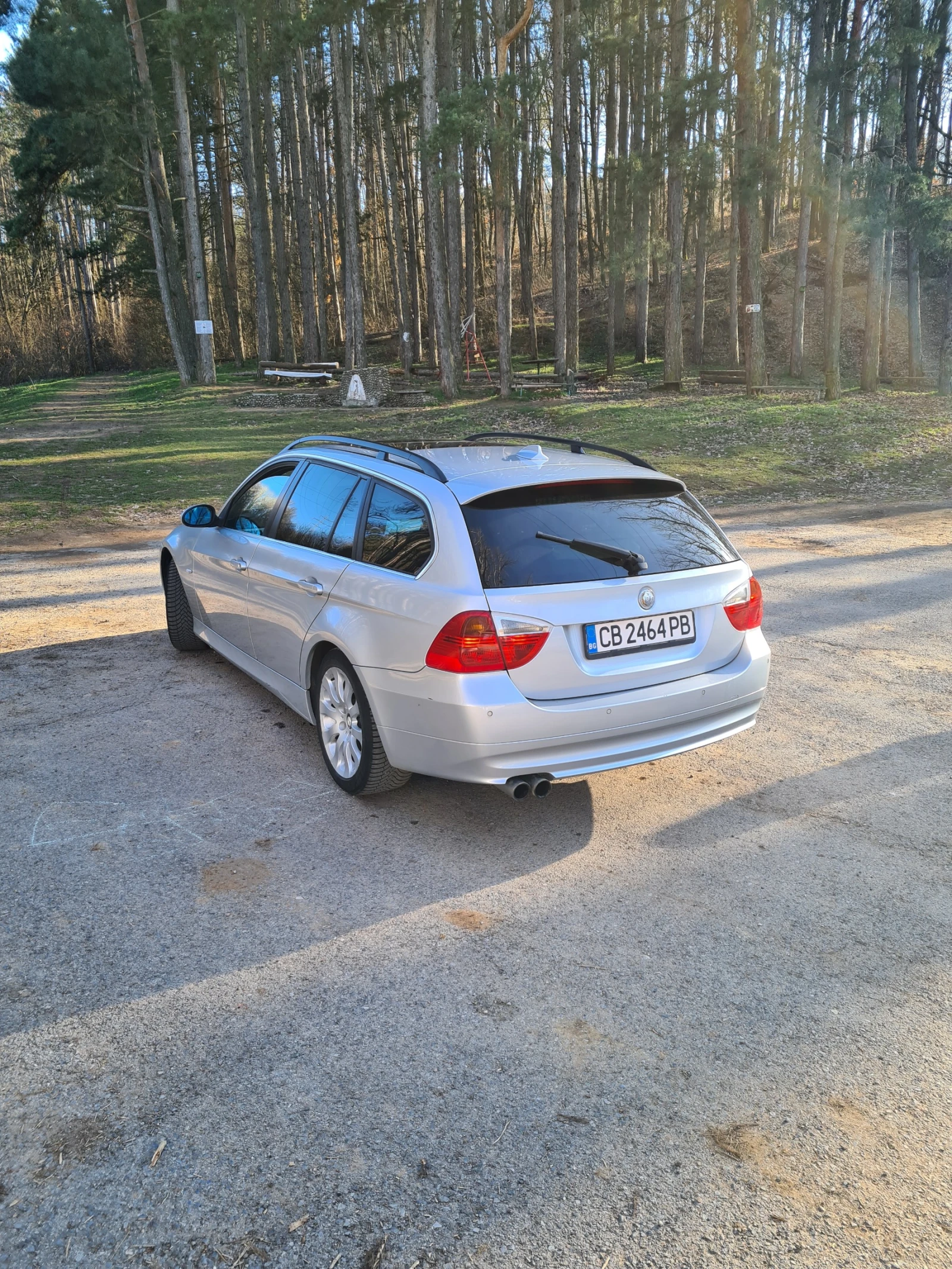 BMW 330 330xd xDrive, снимка 4 - Автомобили и джипове - 53801679