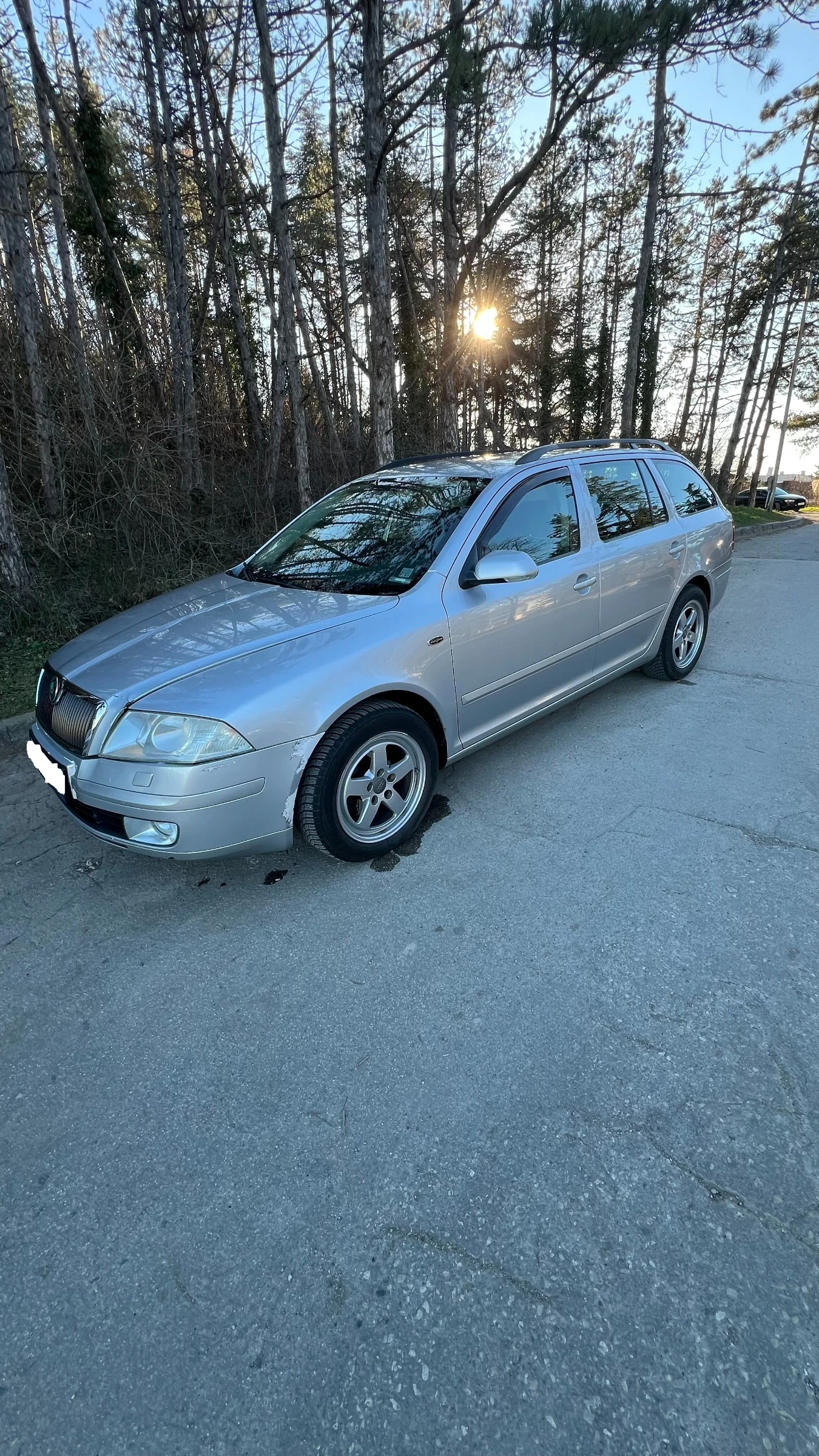 Skoda Octavia 2.0 I FSI, снимка 8 - Автомобили и джипове - 53845723