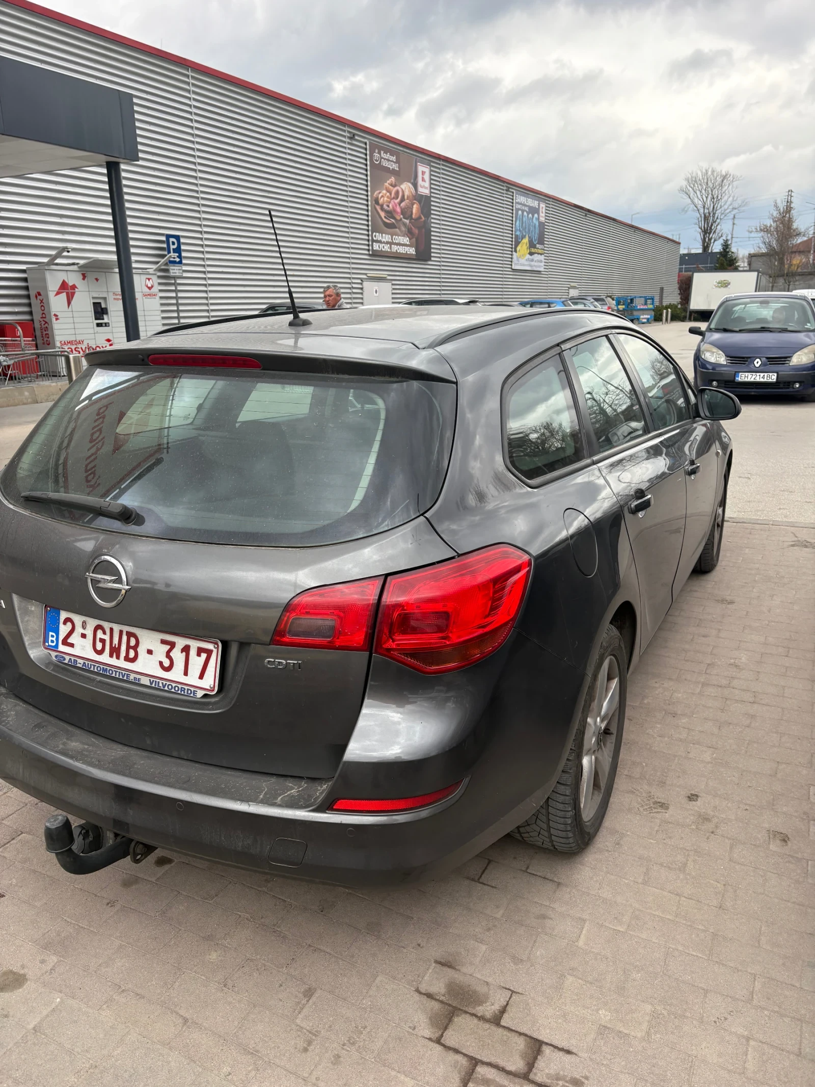 Opel Astra Opel Astra 1.7cdti Sport Tourer, снимка 4 - Автомобили и джипове - 53909001