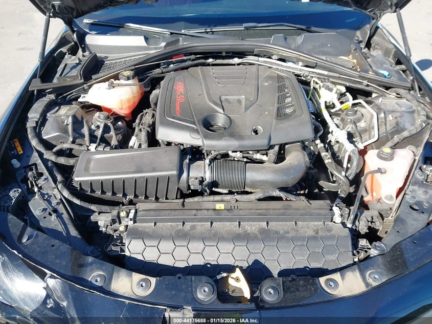 Alfa Romeo Giulia * Крайна цена до БГ* , снимка 10 - Автомобили и джипове - 53979533