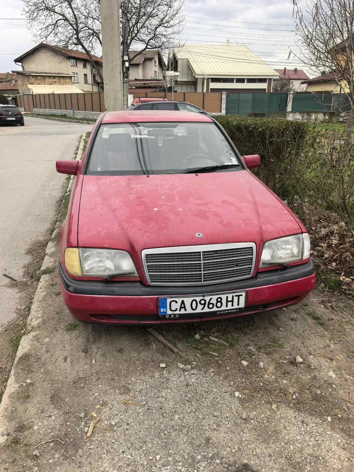 Mercedes-Benz C 180, снимка 4 - Автомобили и джипове - 54081467