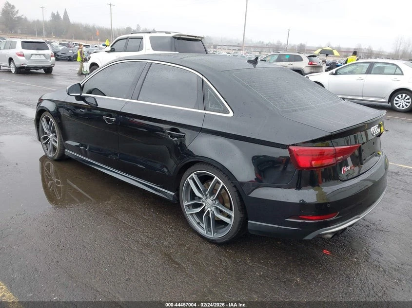 Audi S3 PREMIUM PLUS С РЕГИСТРАЦИЯ & АВТО КРЕДИТ , снимка 6 - Автомобили и джипове - 54082504