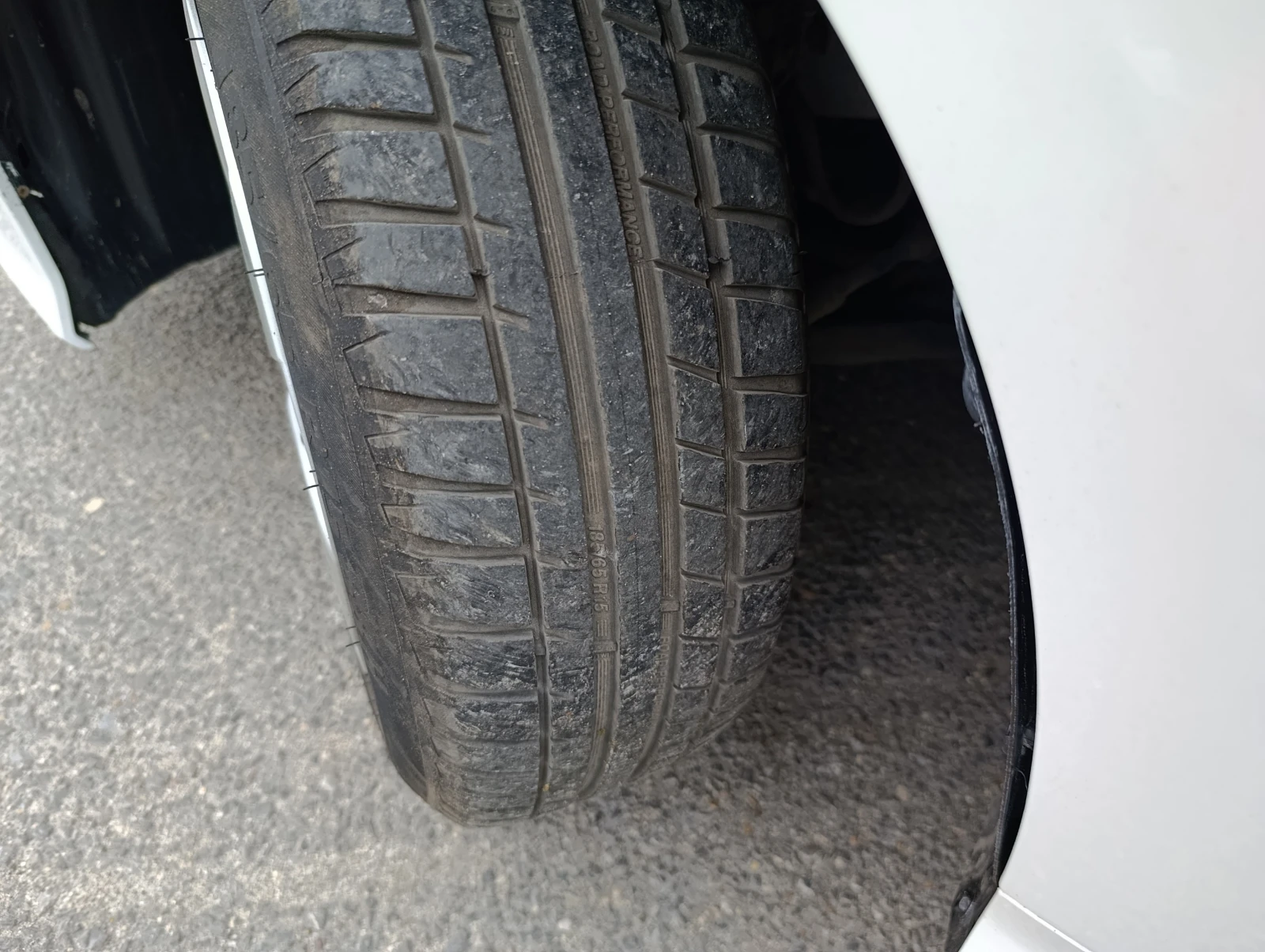 Toyota Corolla 1.5 DYNAMIC FORCE- Закупена от БГ, снимка 12 - Автомобили и джипове - 54483149