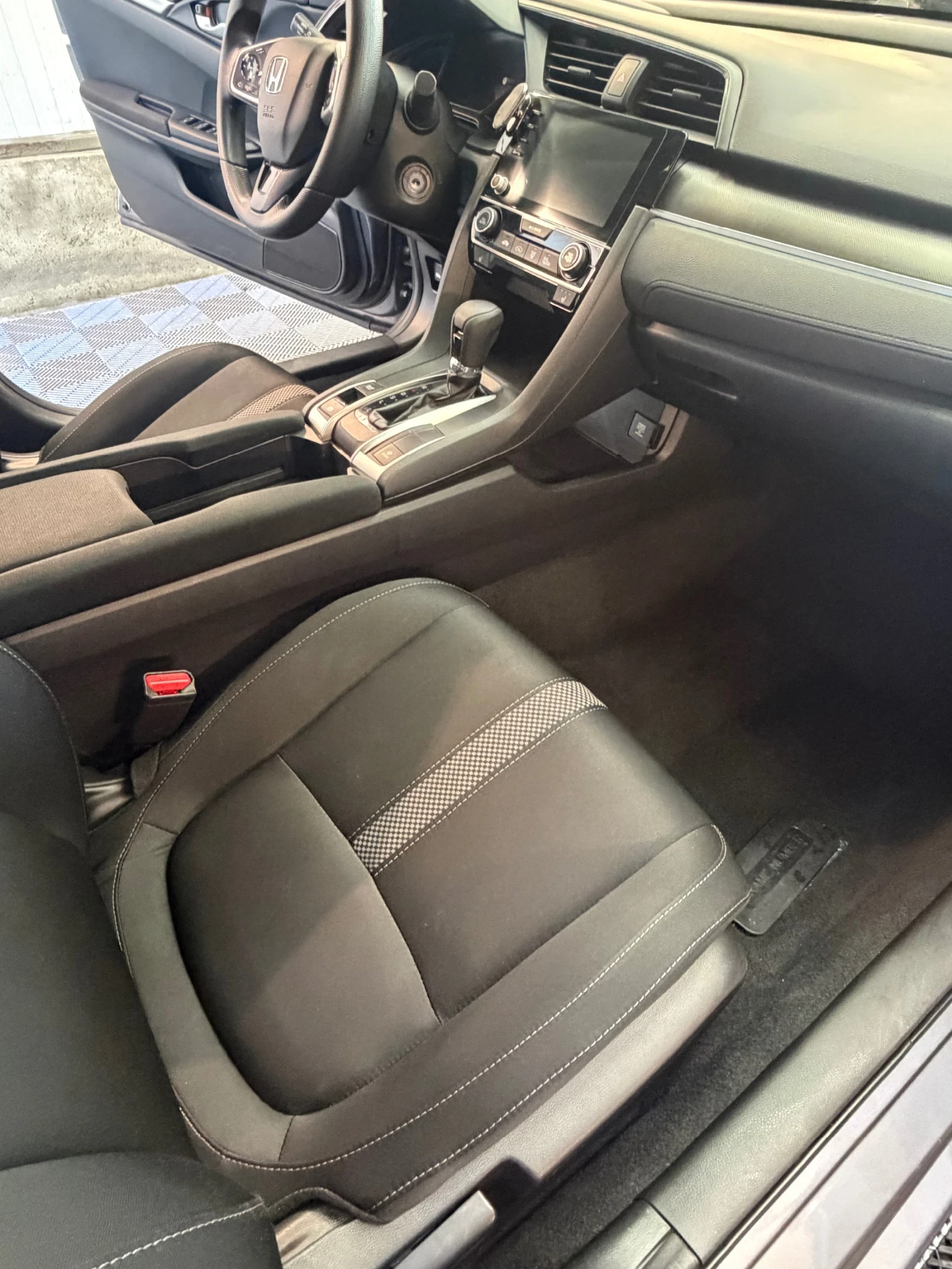 Honda Civic, снимка 8 - Автомобили и джипове - 54595692