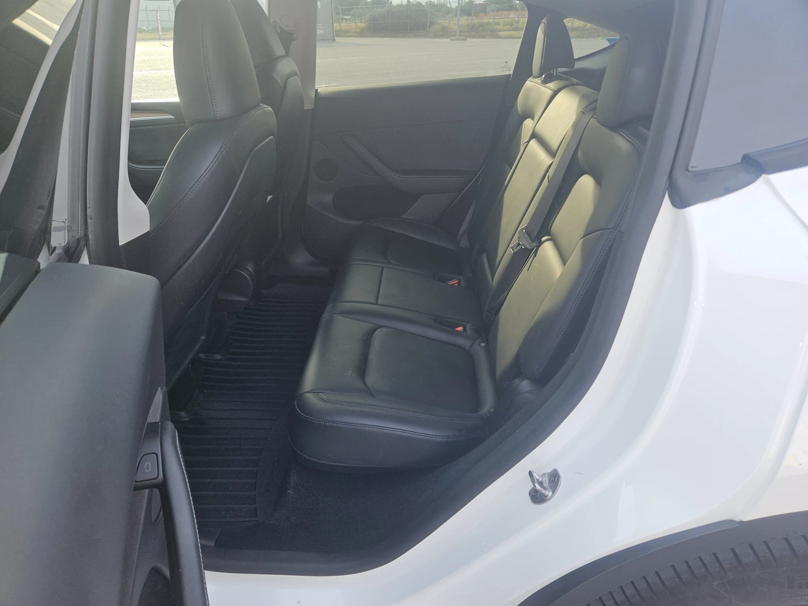 Tesla Model Y, снимка 7 - Автомобили и джипове - 55715122