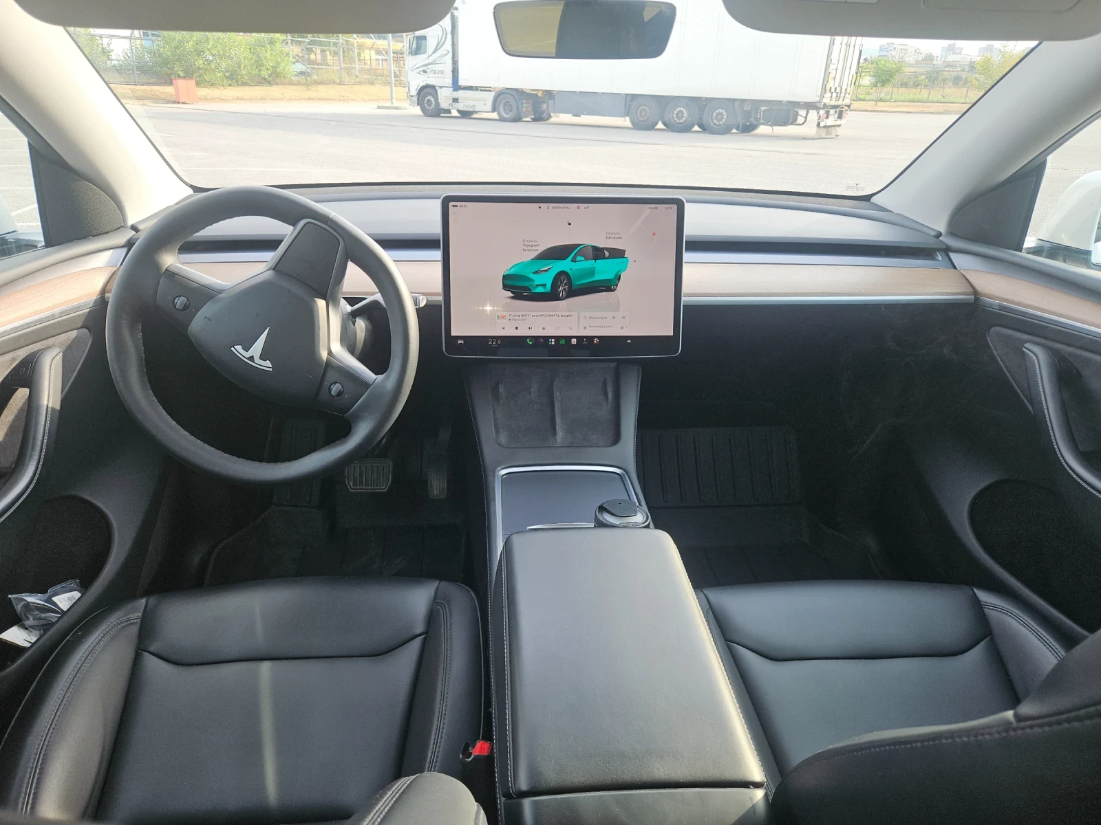 Tesla Model Y, снимка 8 - Автомобили и джипове - 55715122