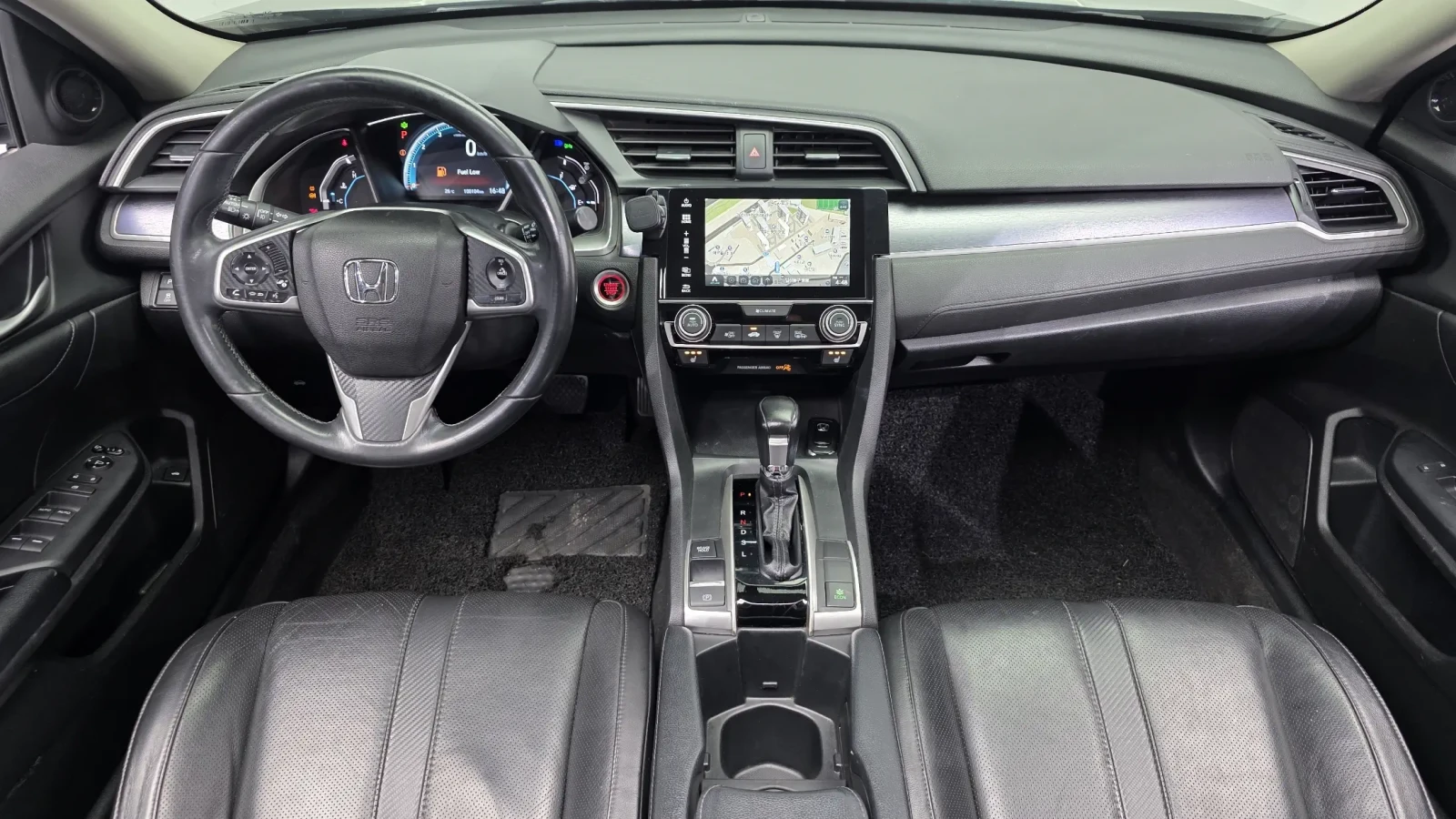 Honda Civic 2.0 10TH GEN| КОЖА| КАМЕРА| KEYLESS, снимка 6 - Автомобили и джипове - 55836621