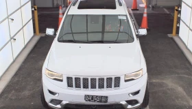 Jeep Grand cherokee SUMMIT* * 8ZF* AWD* Distronic* Harman* Обдух* Пано, снимка 2