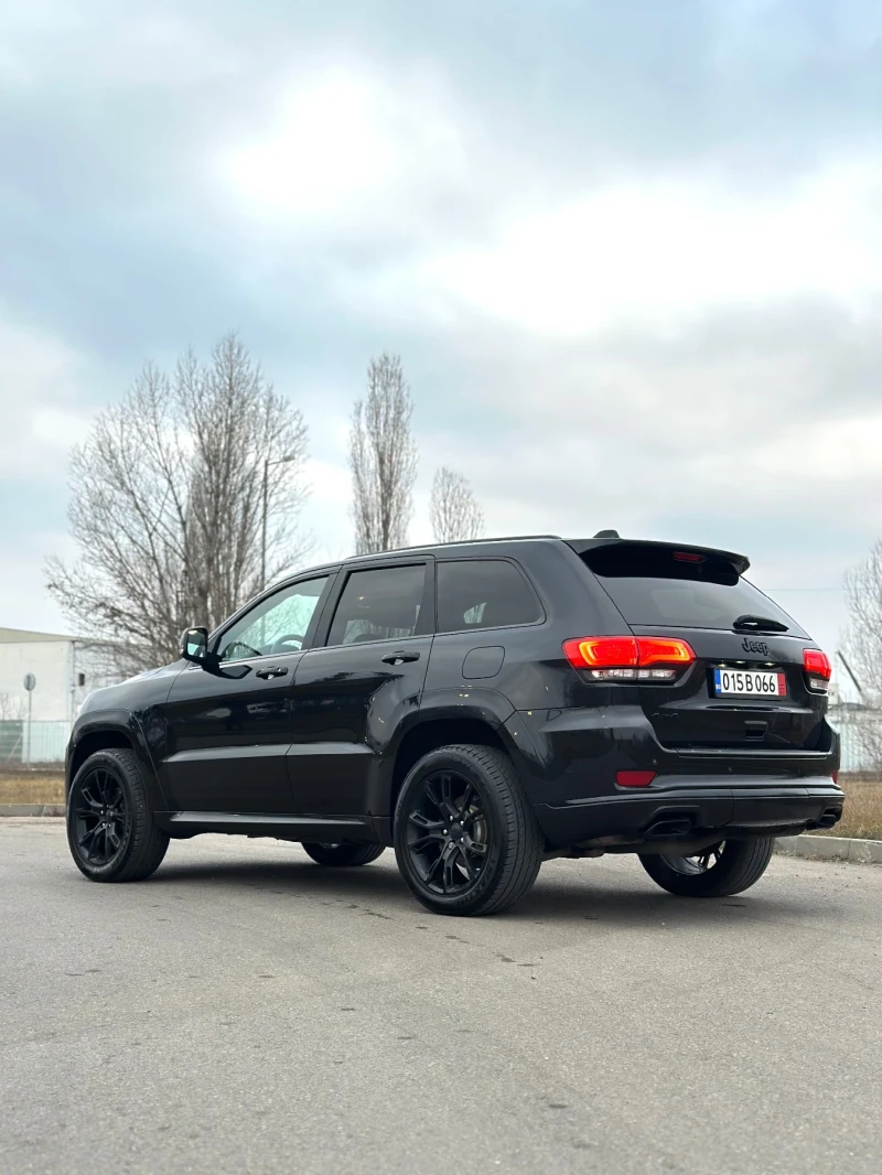 Jeep Grand cherokee 3.6* SUMMIT* PENTASTAR, снимка 4 - Автомобили и джипове - 48999063