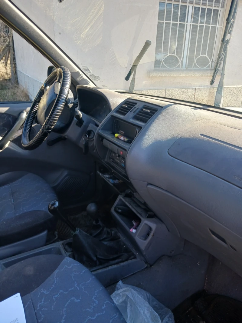 Nissan Terrano, снимка 2 - Автомобили и джипове - 49424071