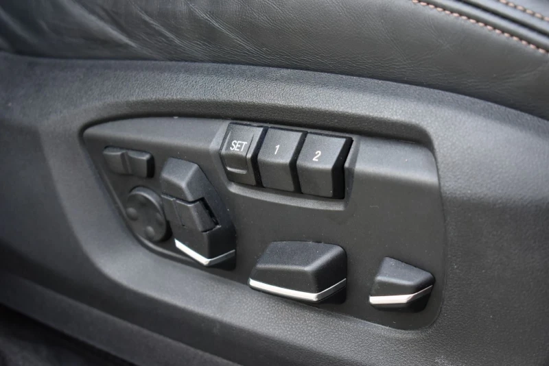 BMW X6 4.0D 313hp, снимка 13 - Автомобили и джипове - 51490257