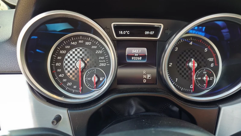 Mercedes-Benz GLE 350 AMG пакет 93000км, снимка 10 - Автомобили и джипове - 52657984